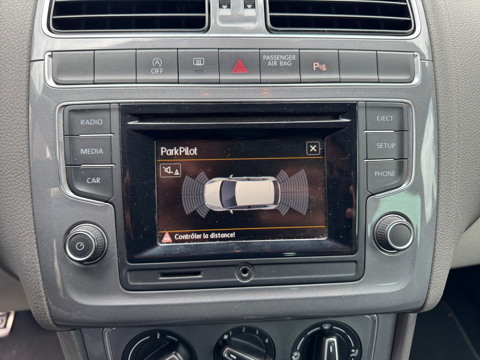 Volkswagen Polo 24