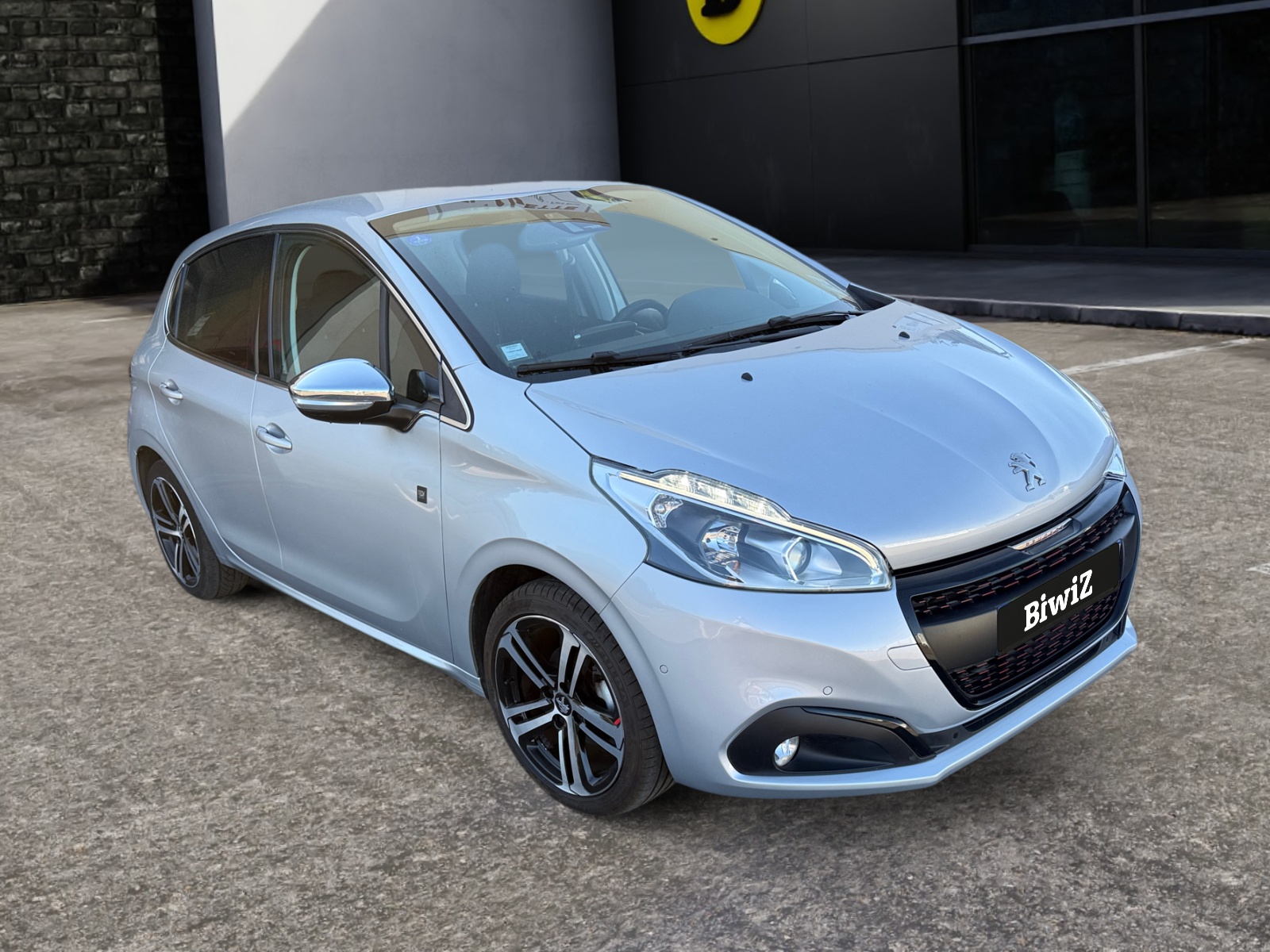 Peugeot 208 6