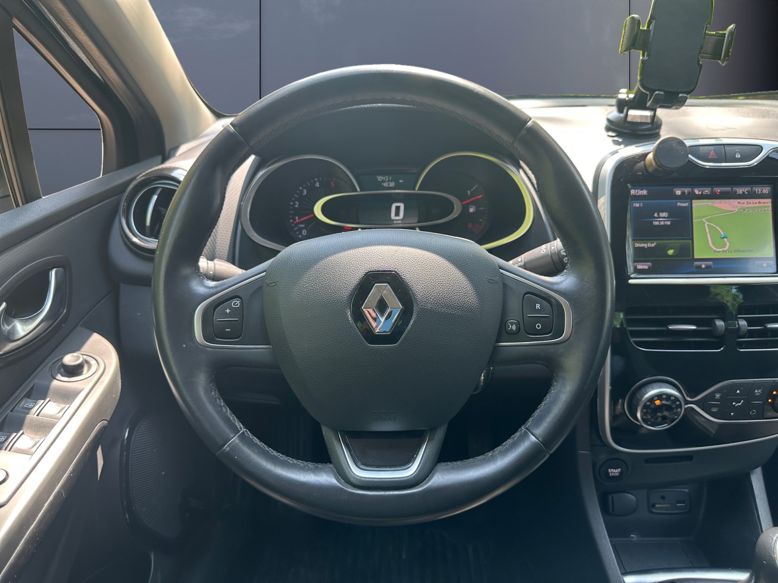 Renault Clio 15