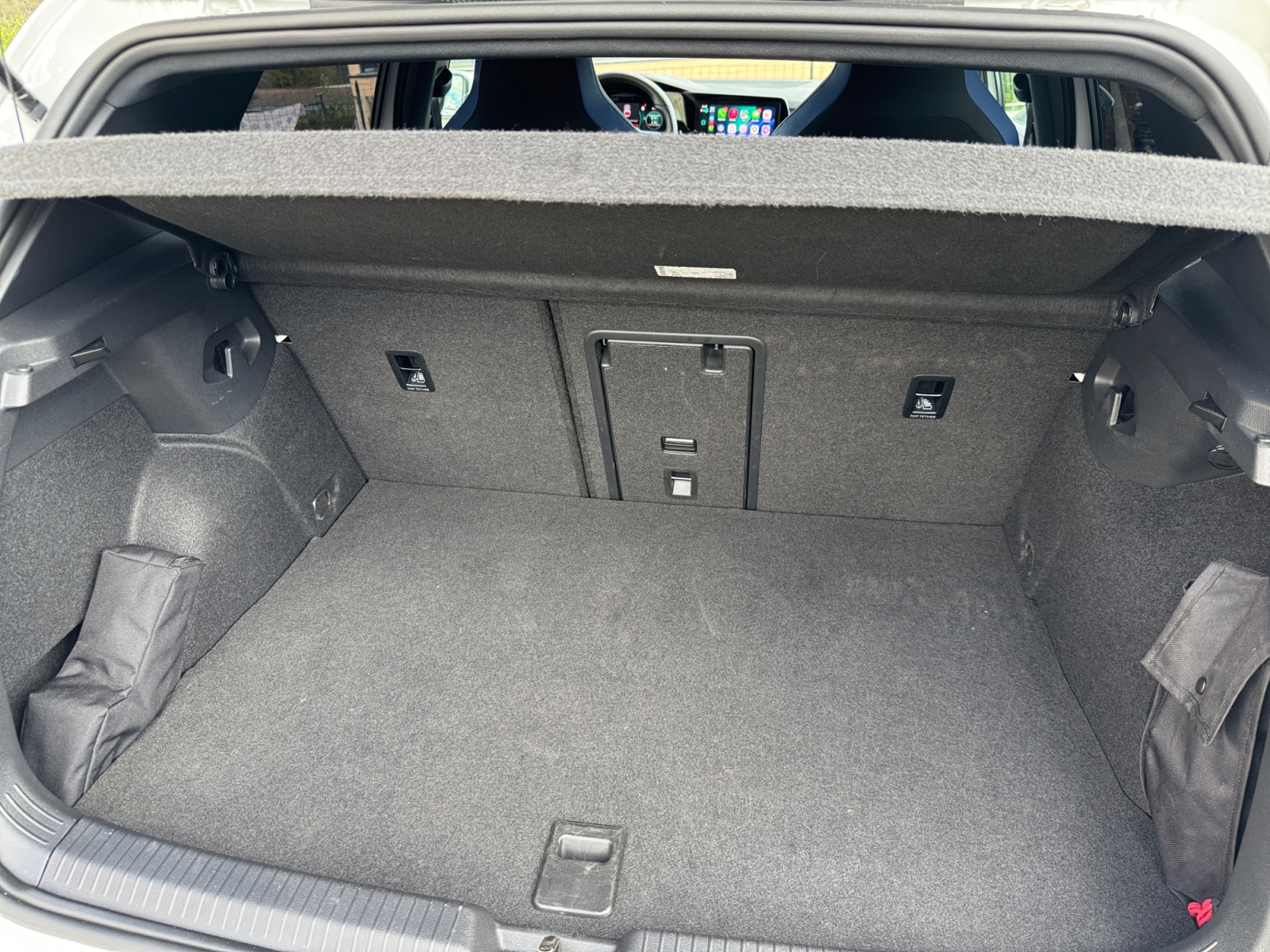 Volkswagen Golf 28