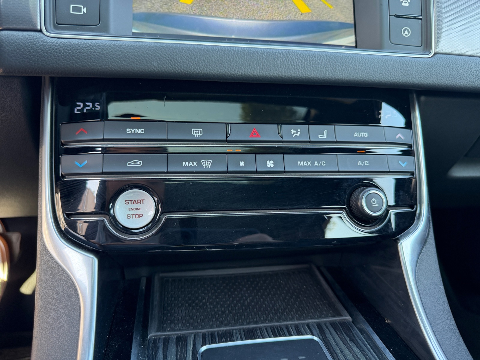 Jaguar Xf 22