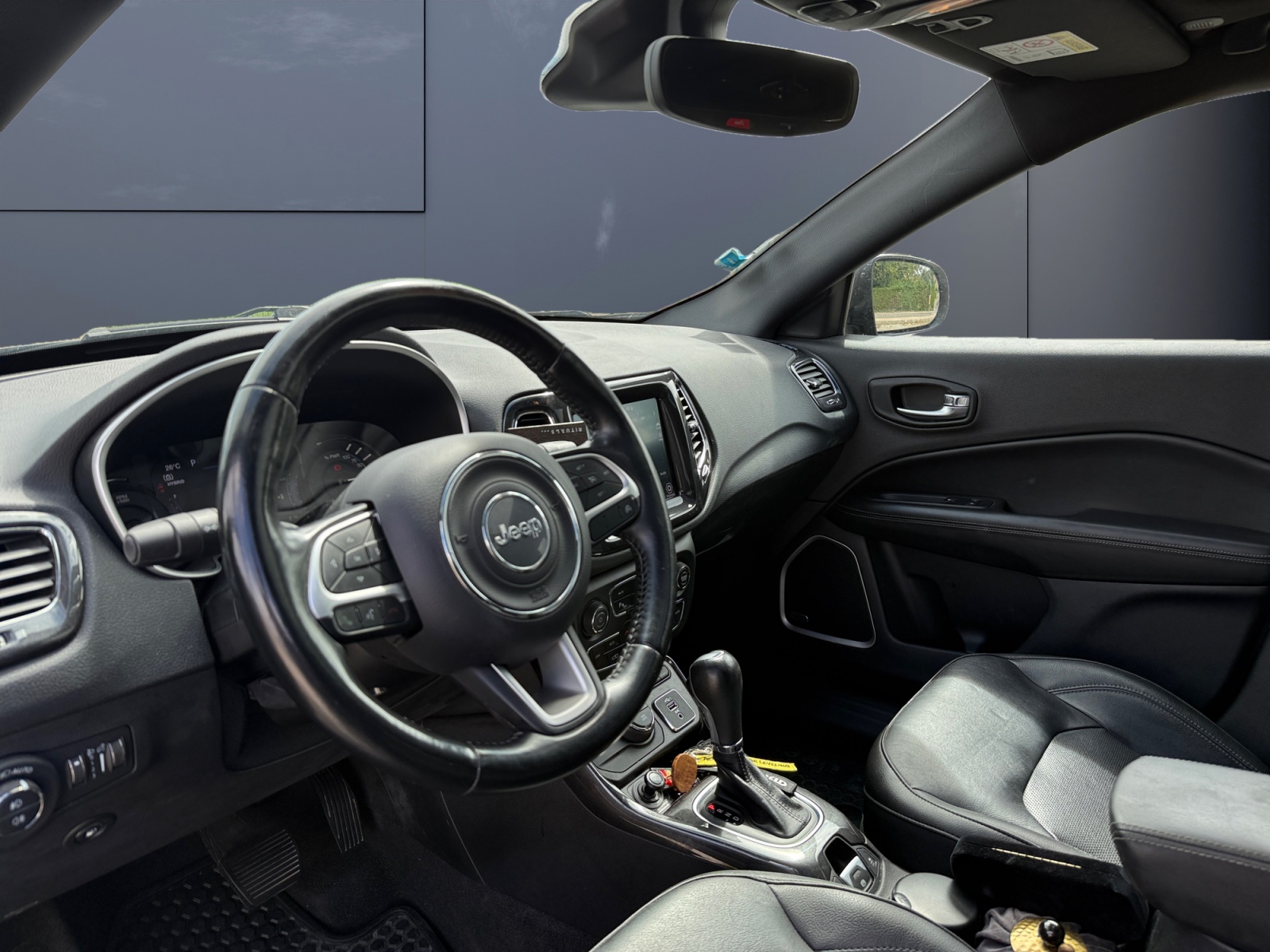 Jeep Compass 8