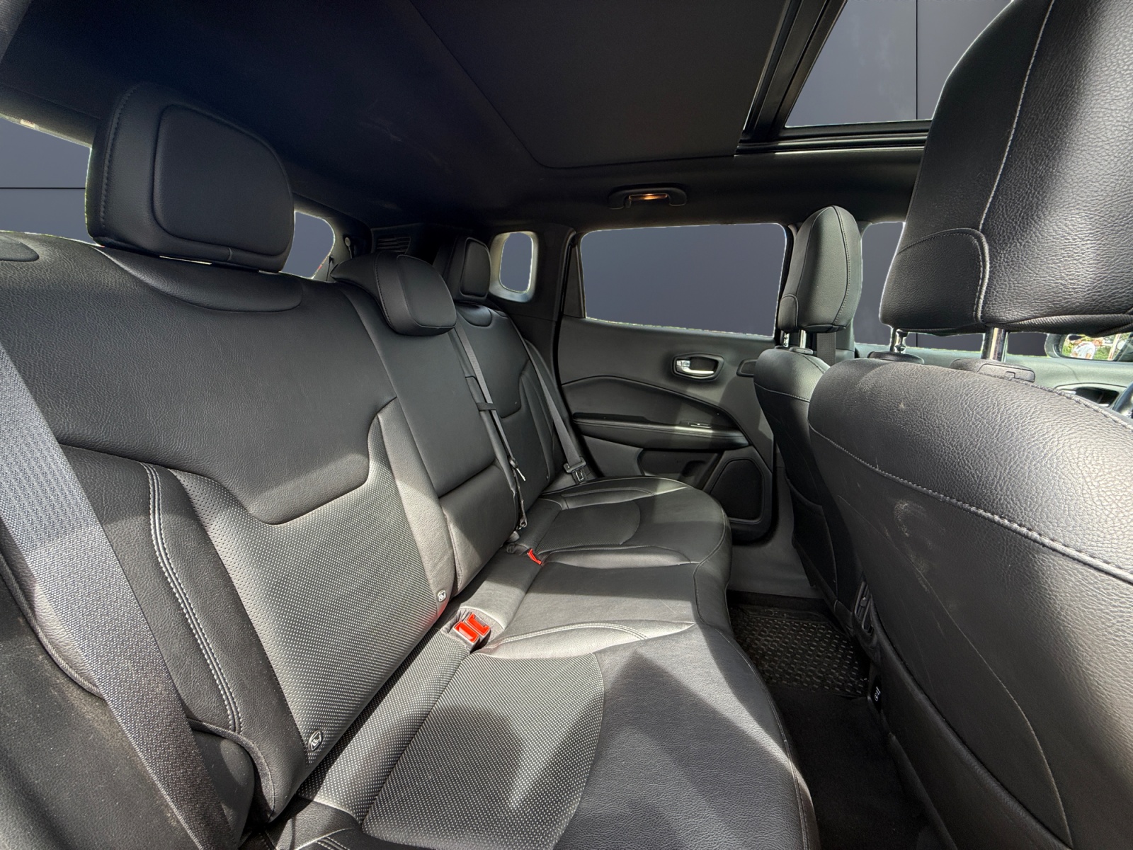 Jeep Compass 11