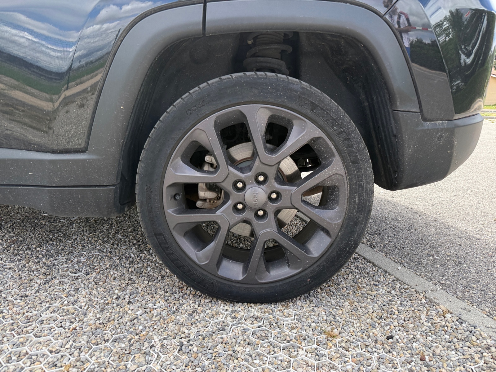 Jeep Compass 25