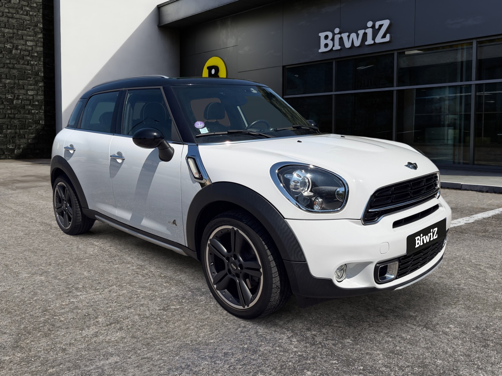 Mini Countryman 6