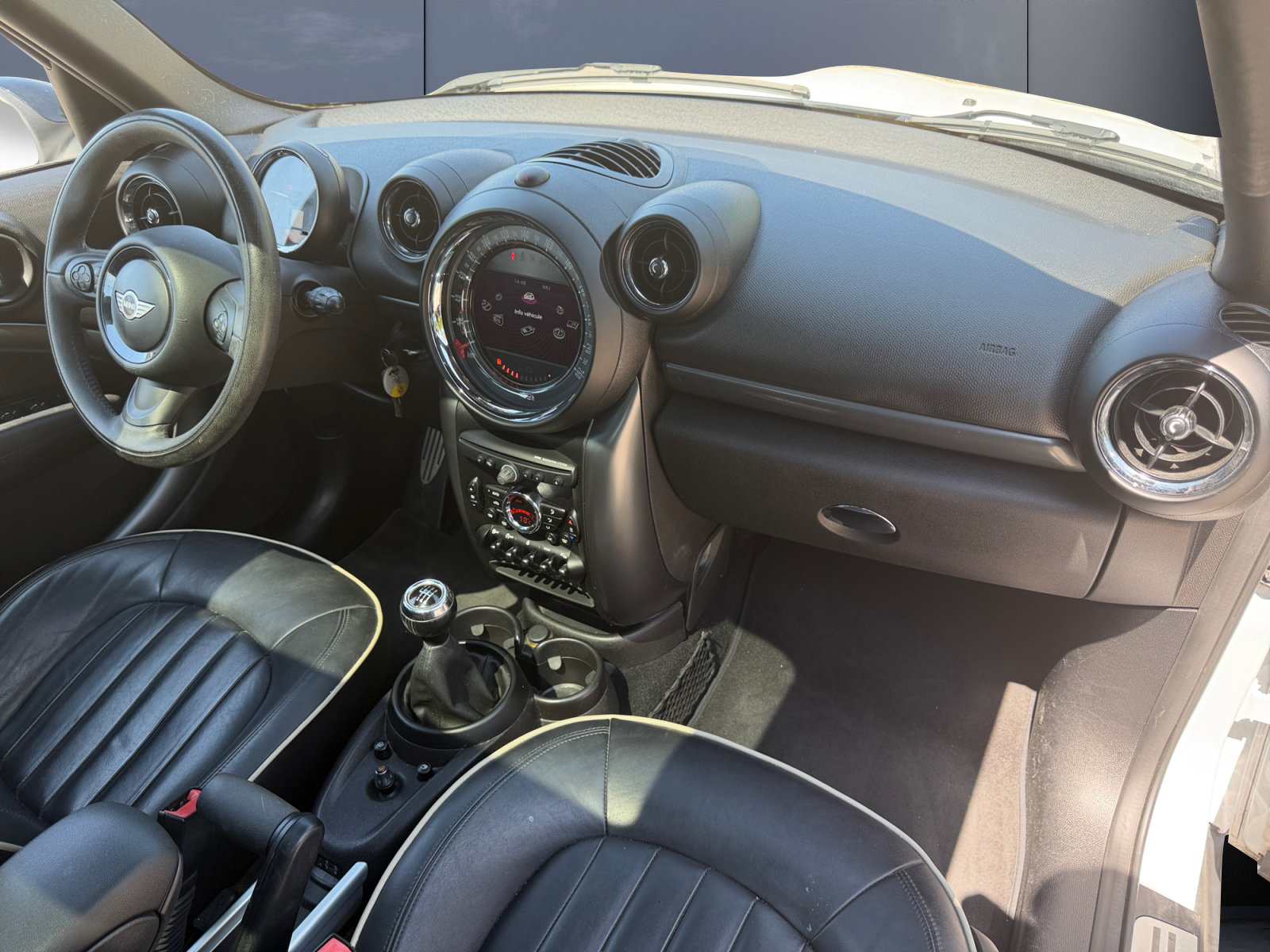 Mini Countryman 12