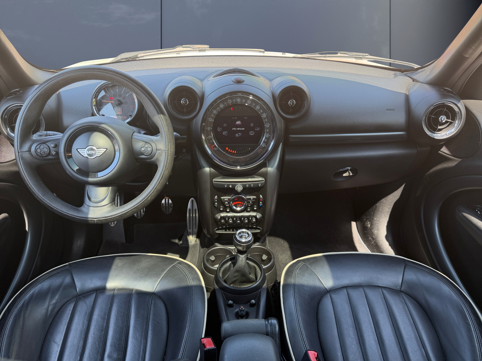 Mini Countryman 14
