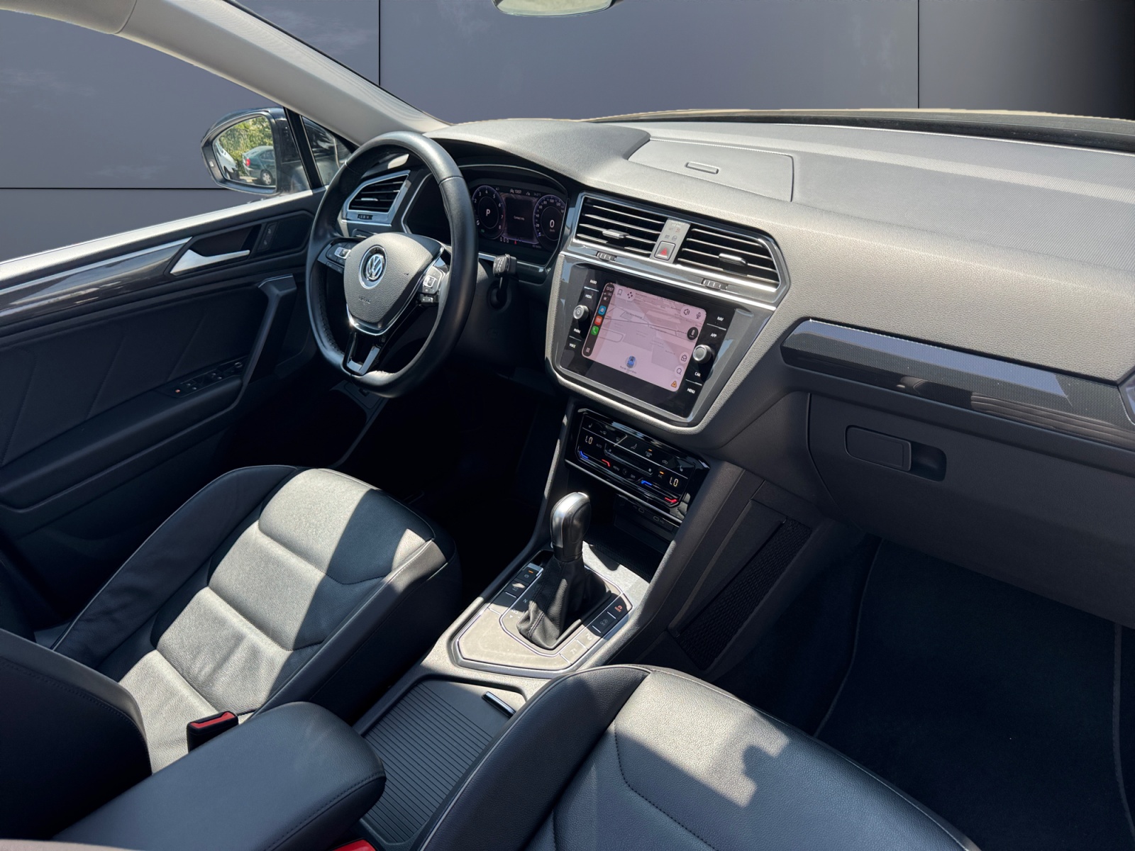 Volkswagen Tiguan 12