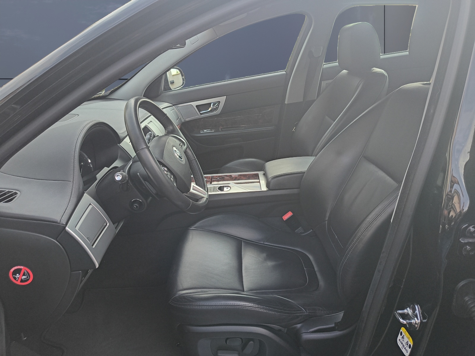 Jaguar Xf 9