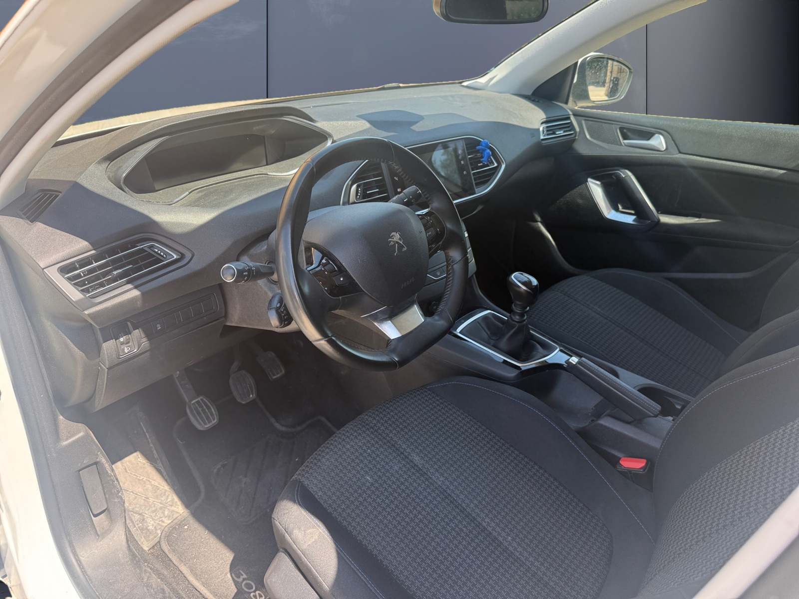 Peugeot 308 8