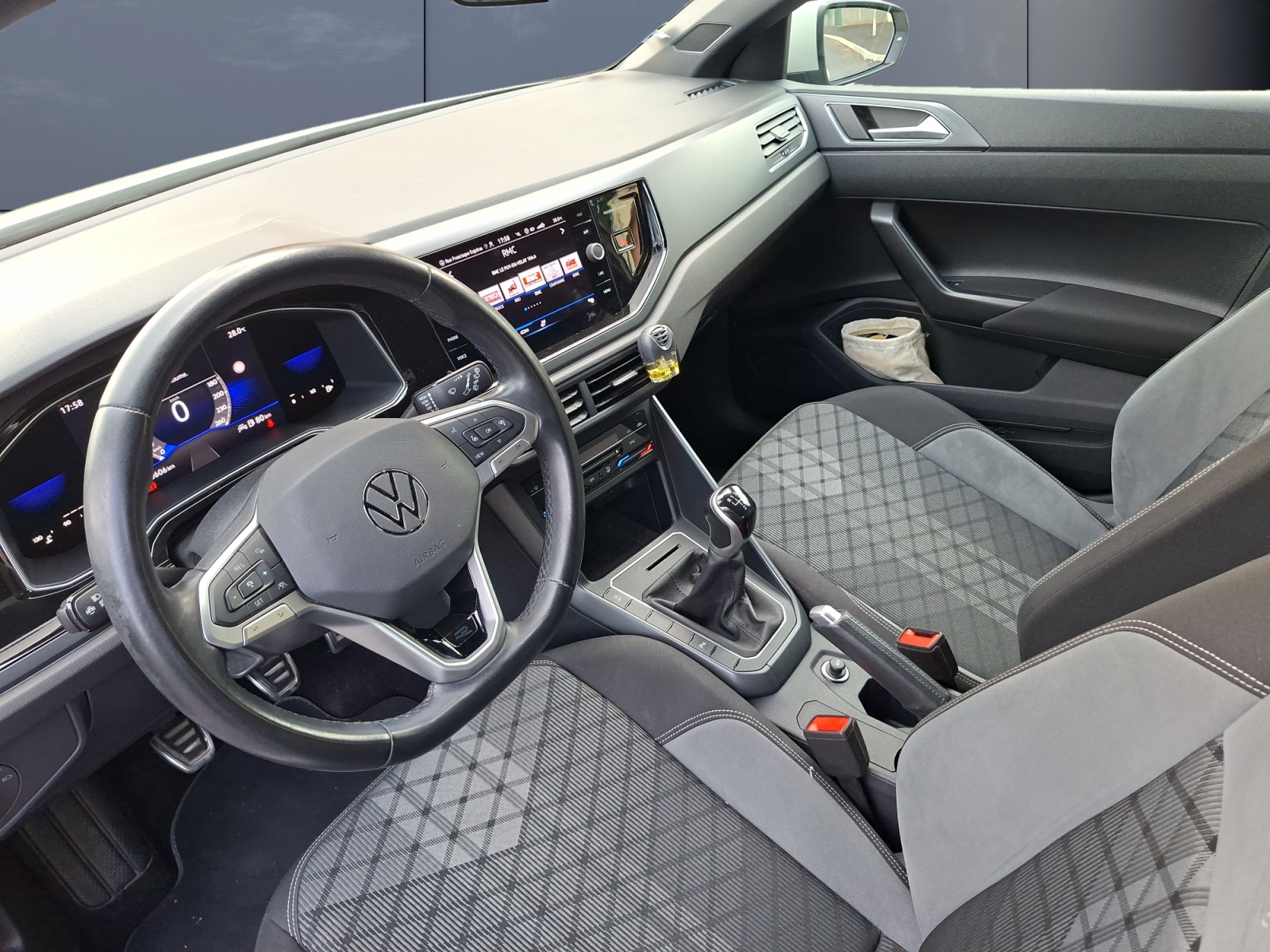 Volkswagen Polo 8