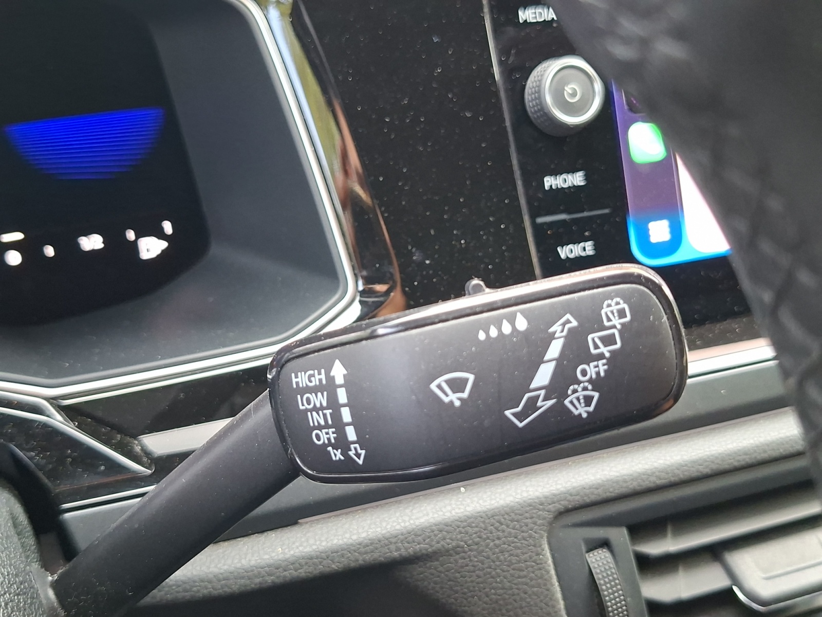 Volkswagen Polo 24