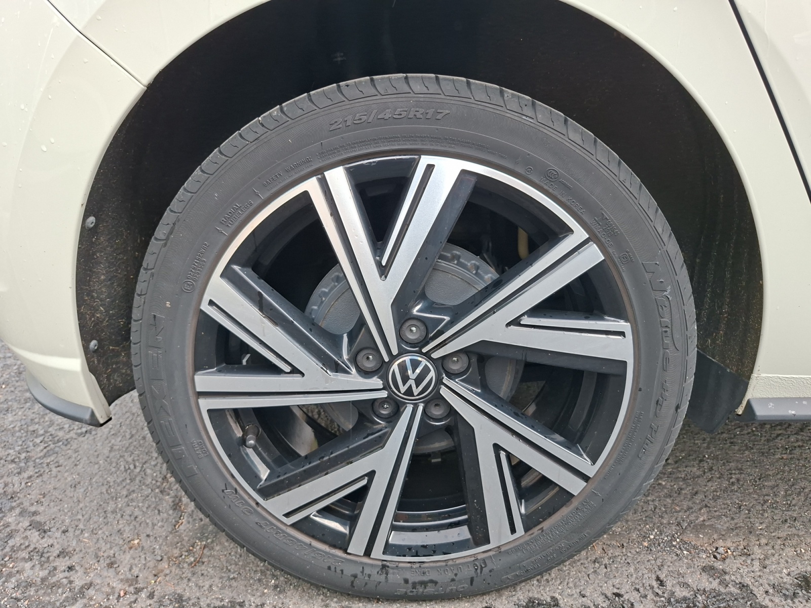 Volkswagen Polo 42