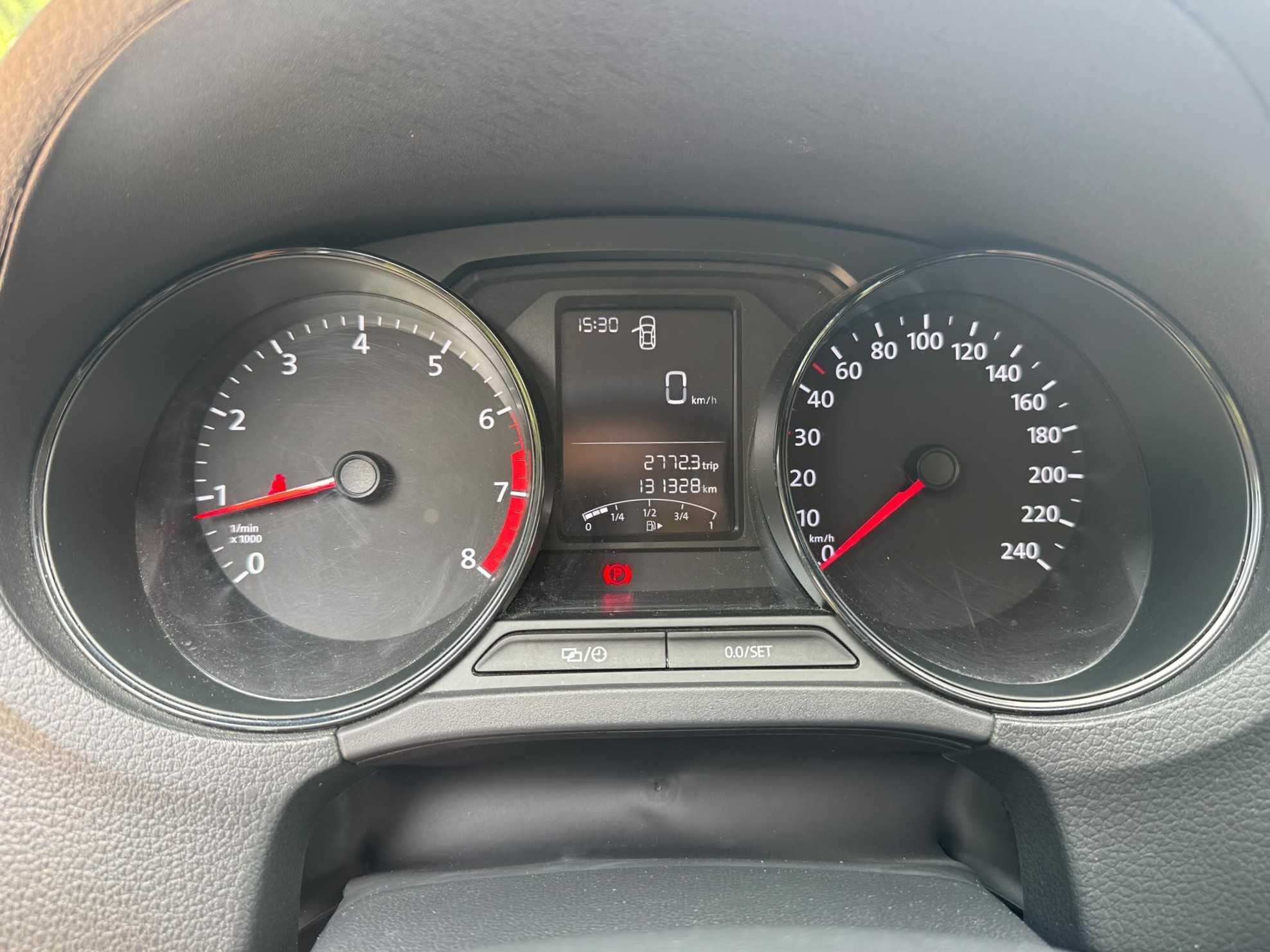 Volkswagen Polo 15
