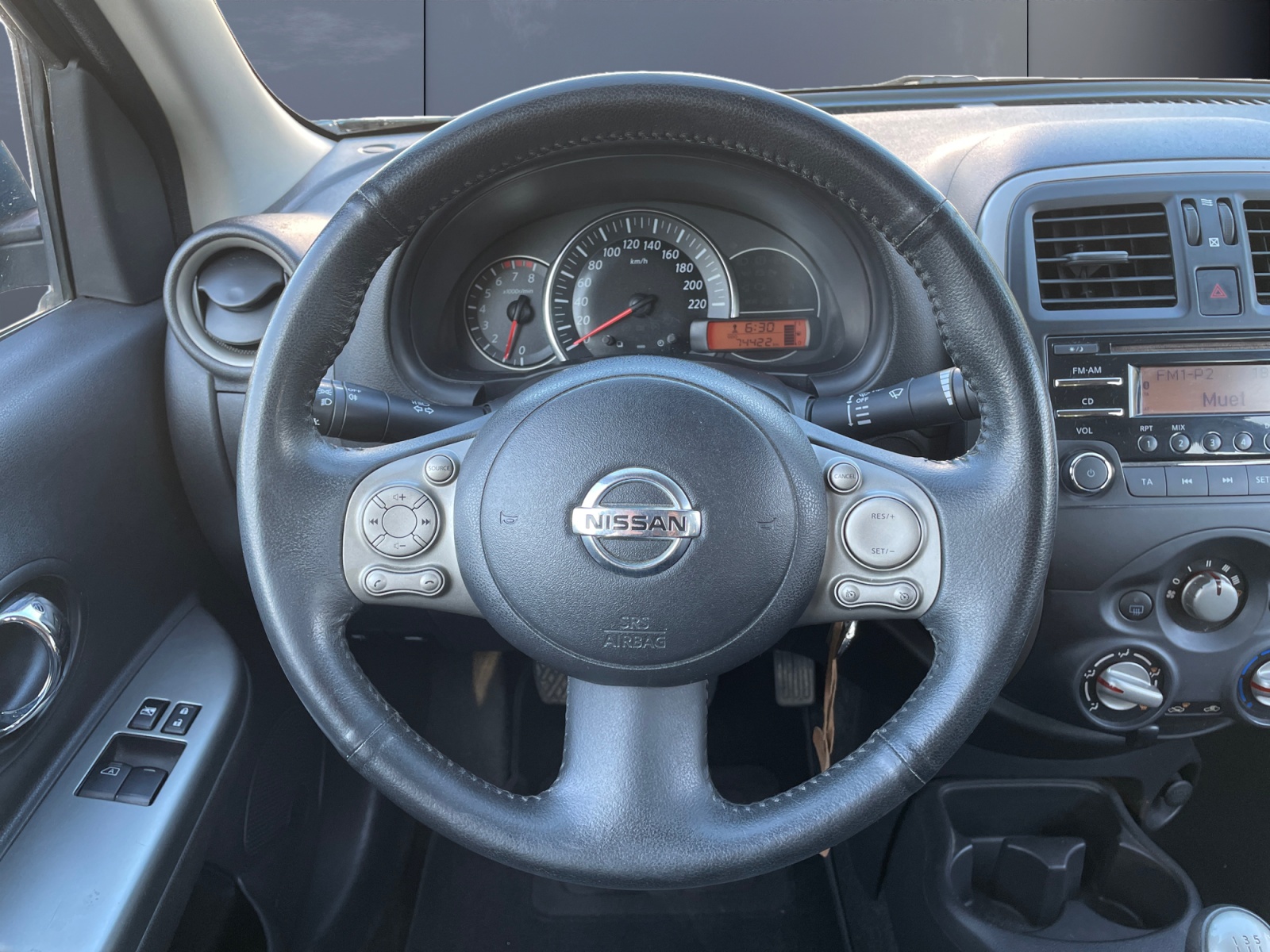 Nissan Micra 15