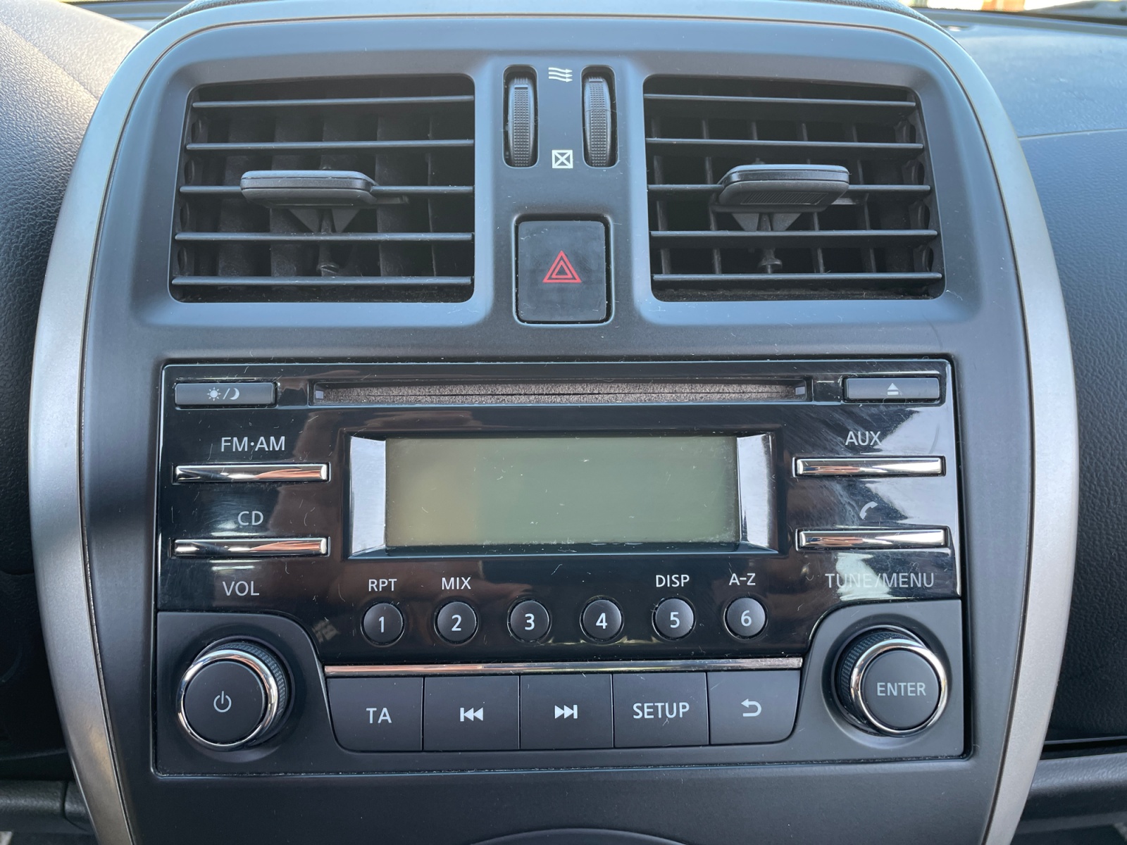 Nissan Micra 21
