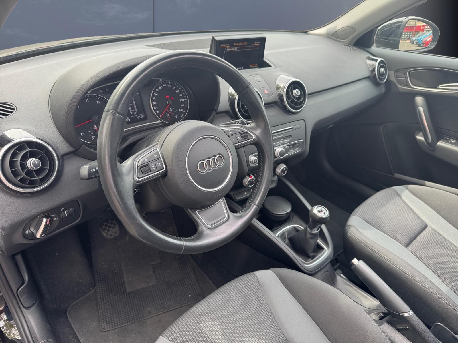 Audi A1 8