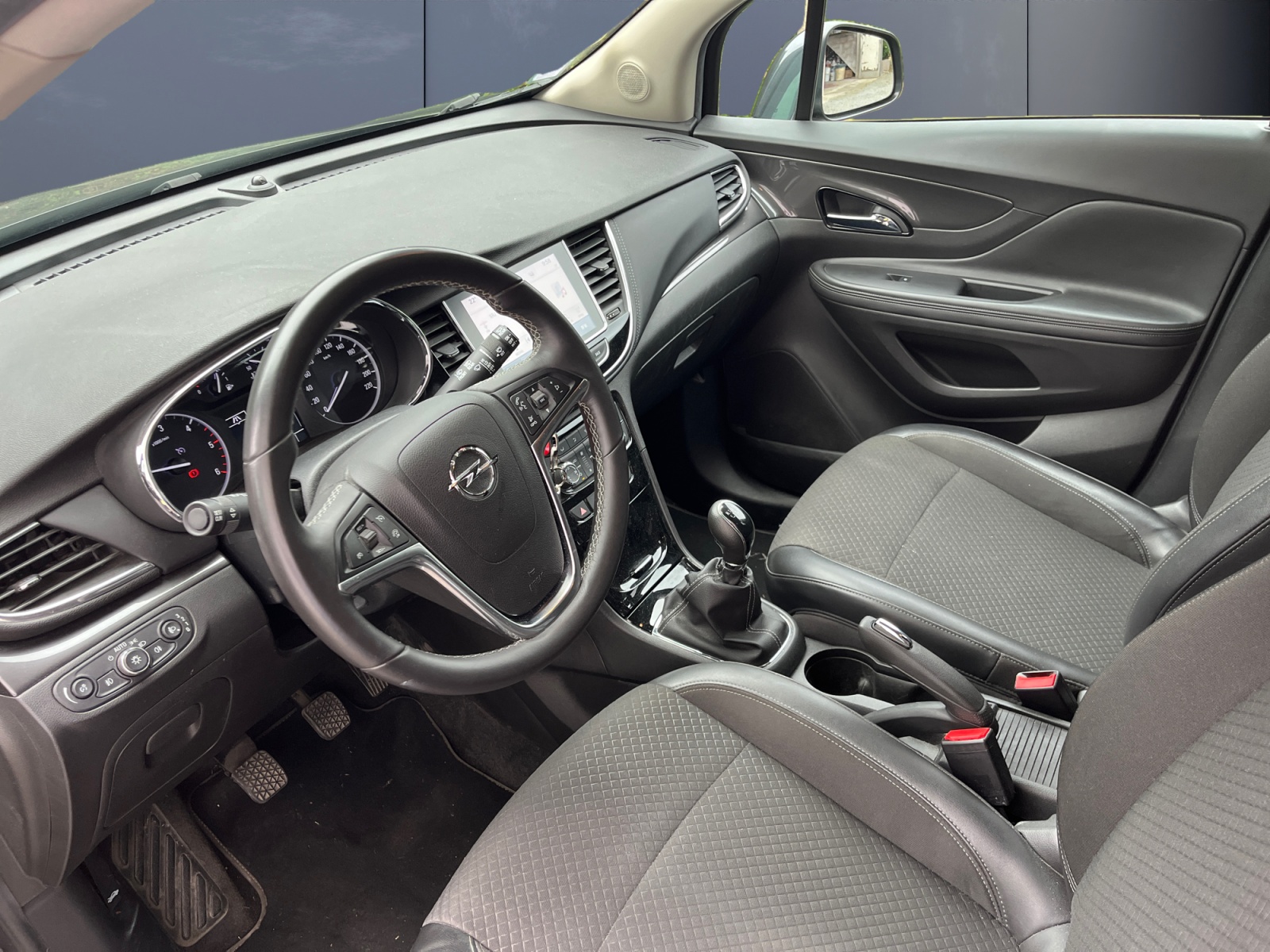 Opel Mokka X 8