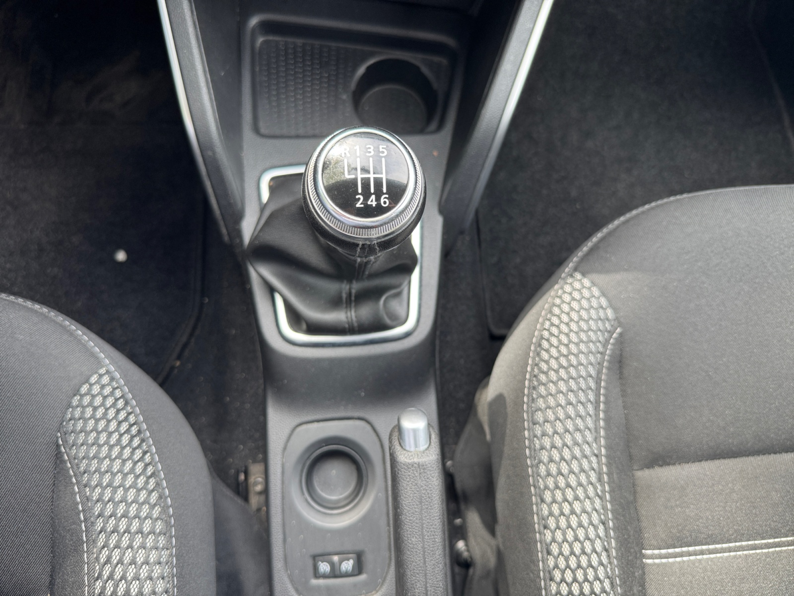 Dacia Duster 21