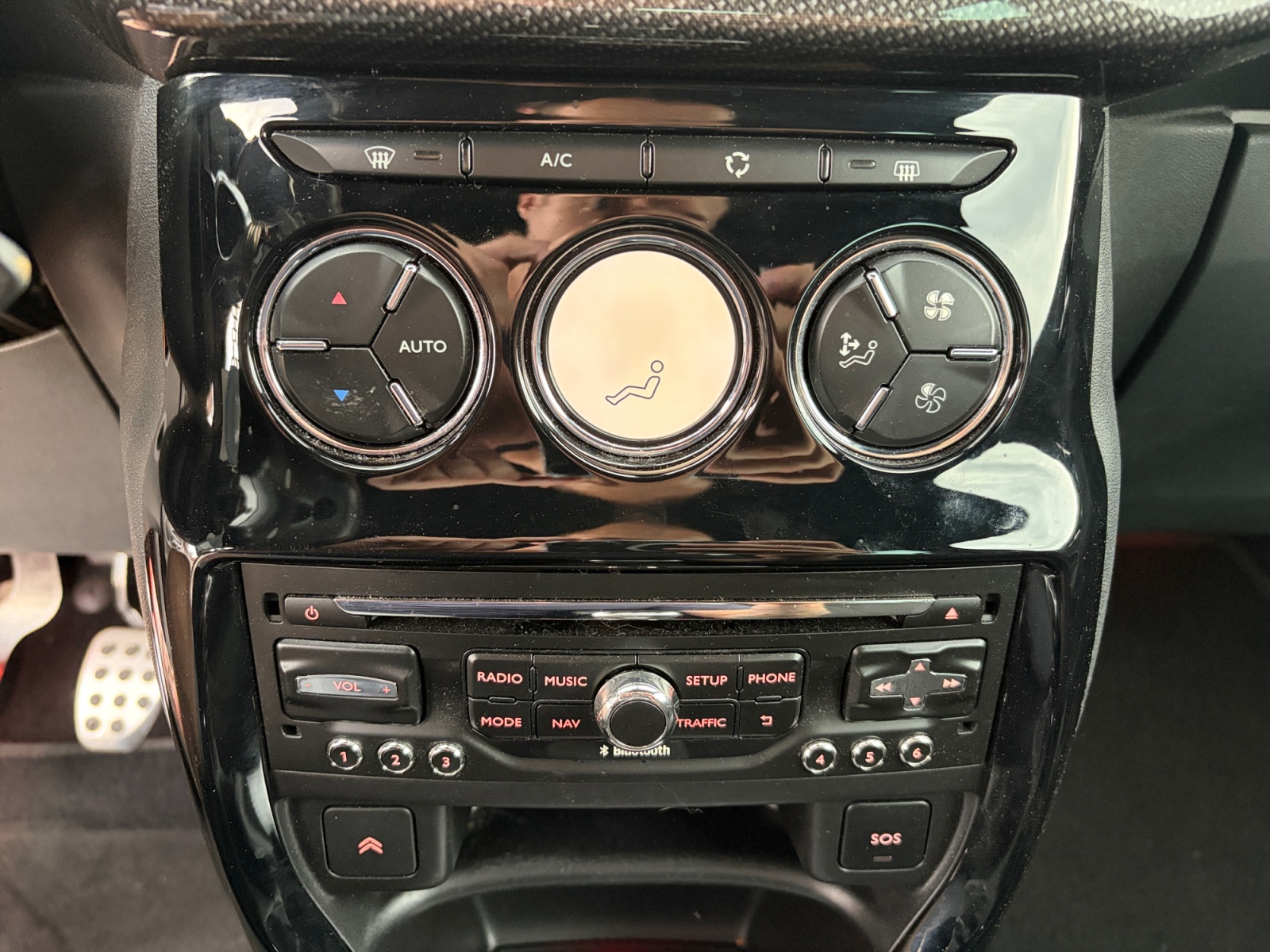 Ds Automobiles Ds3 23