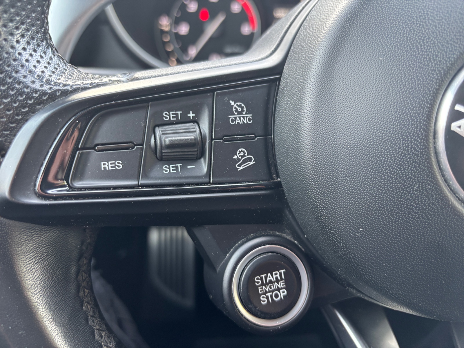 Alfa Romeo Stelvio 20