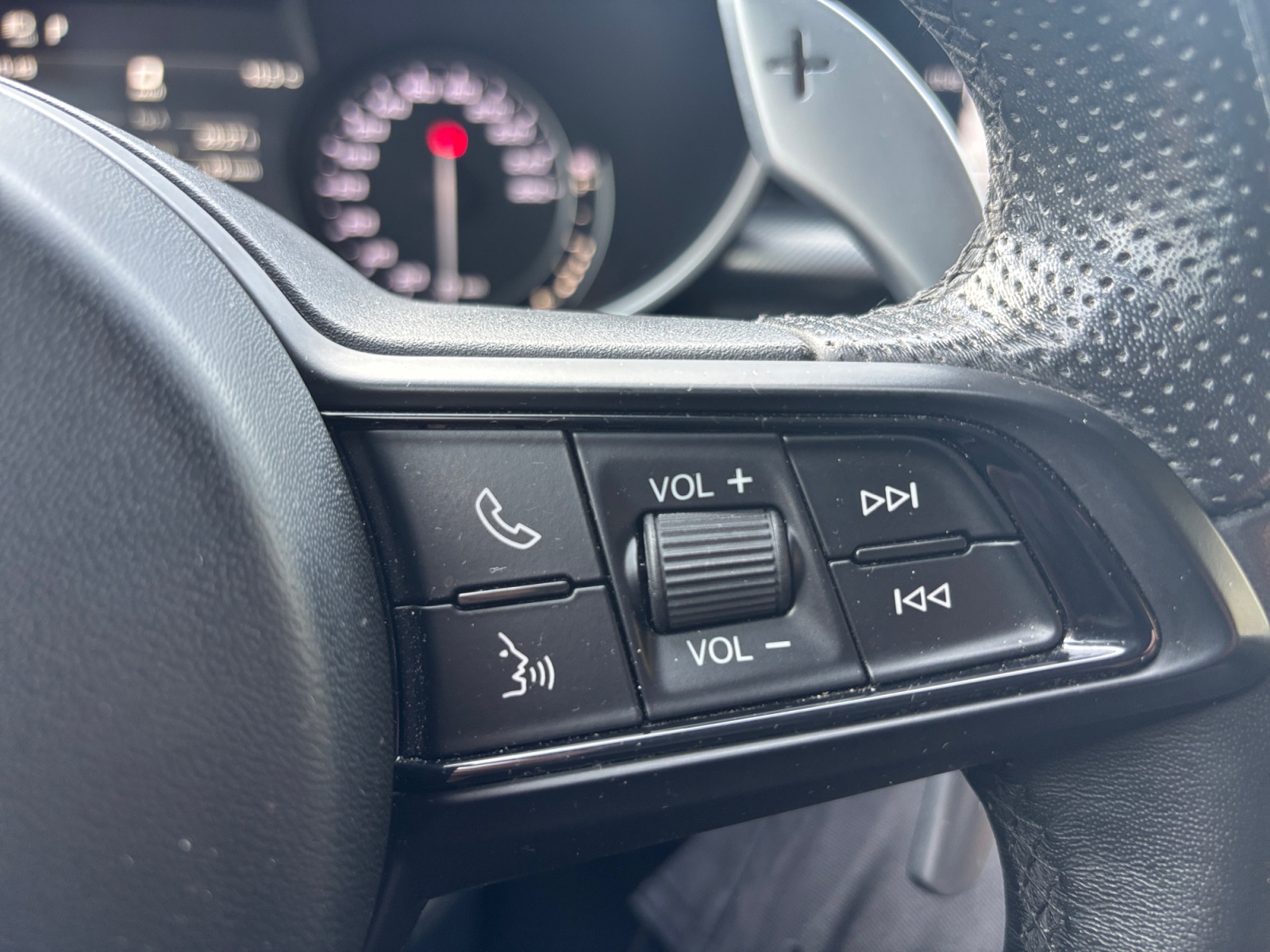 Alfa Romeo Stelvio 21