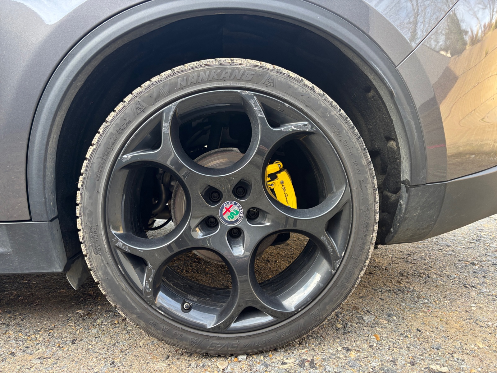 Alfa Romeo Stelvio 31