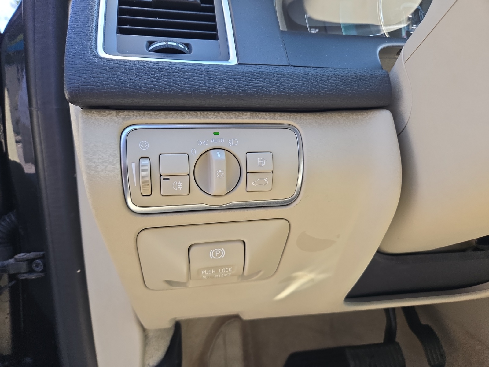 Volvo Xc60 18