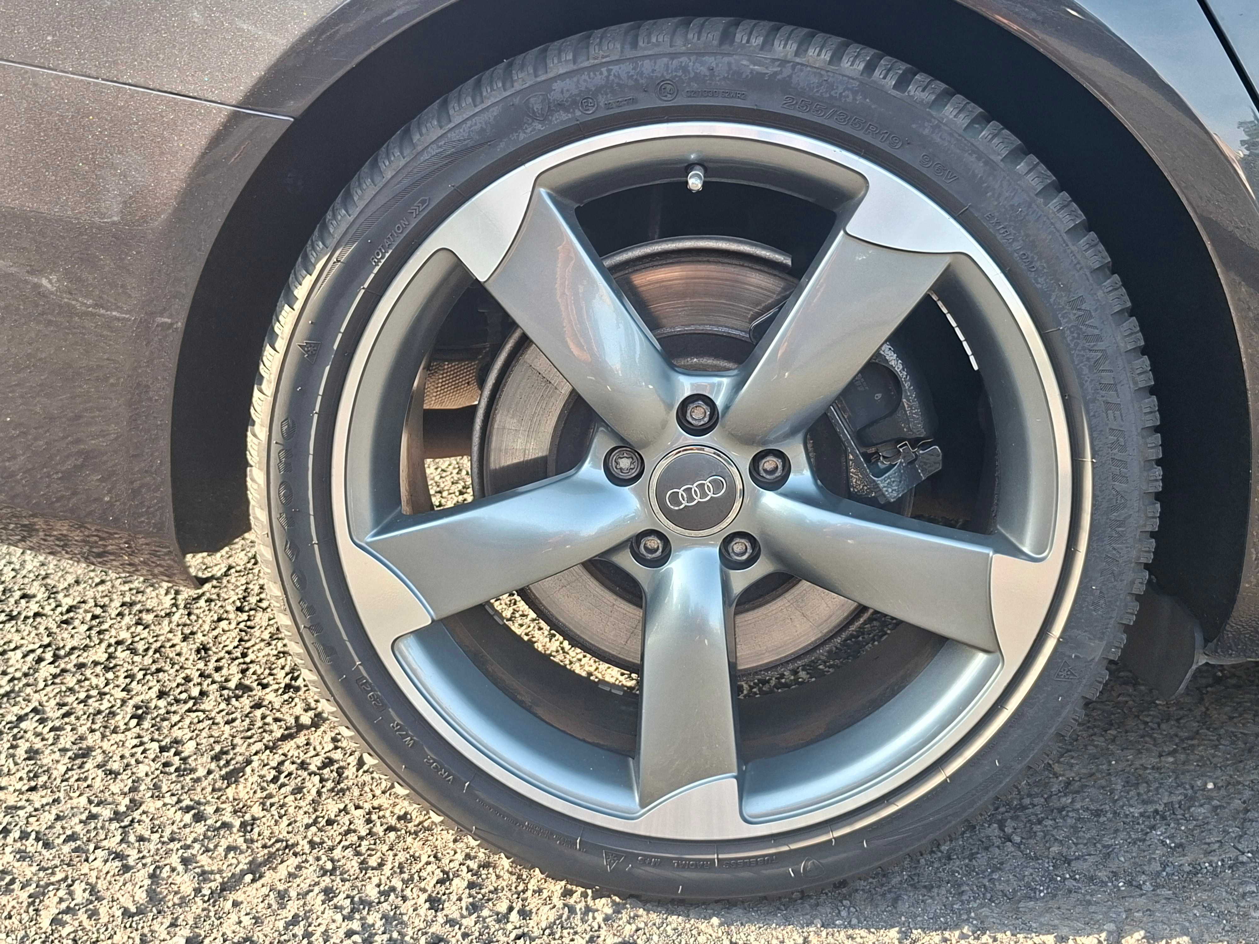 Audi S4 42