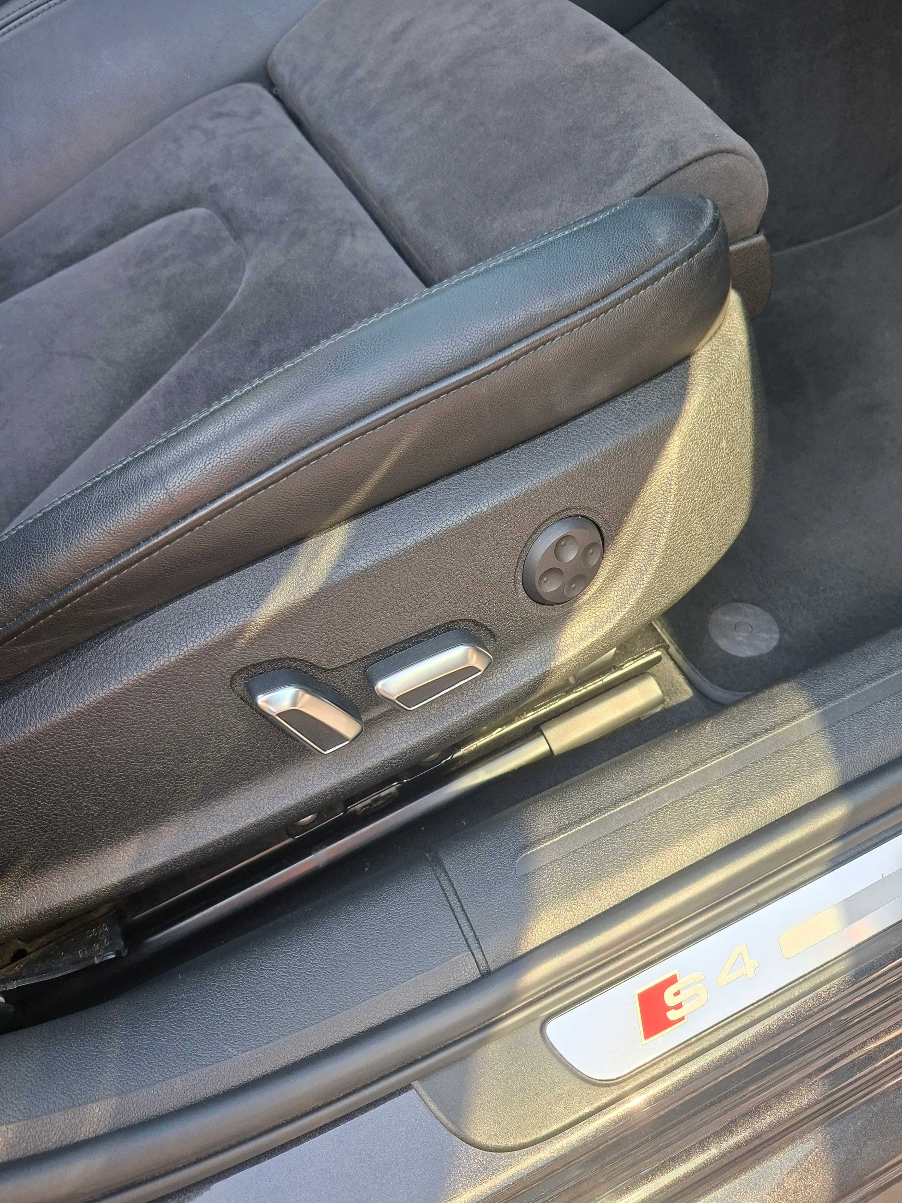 Audi S4 37