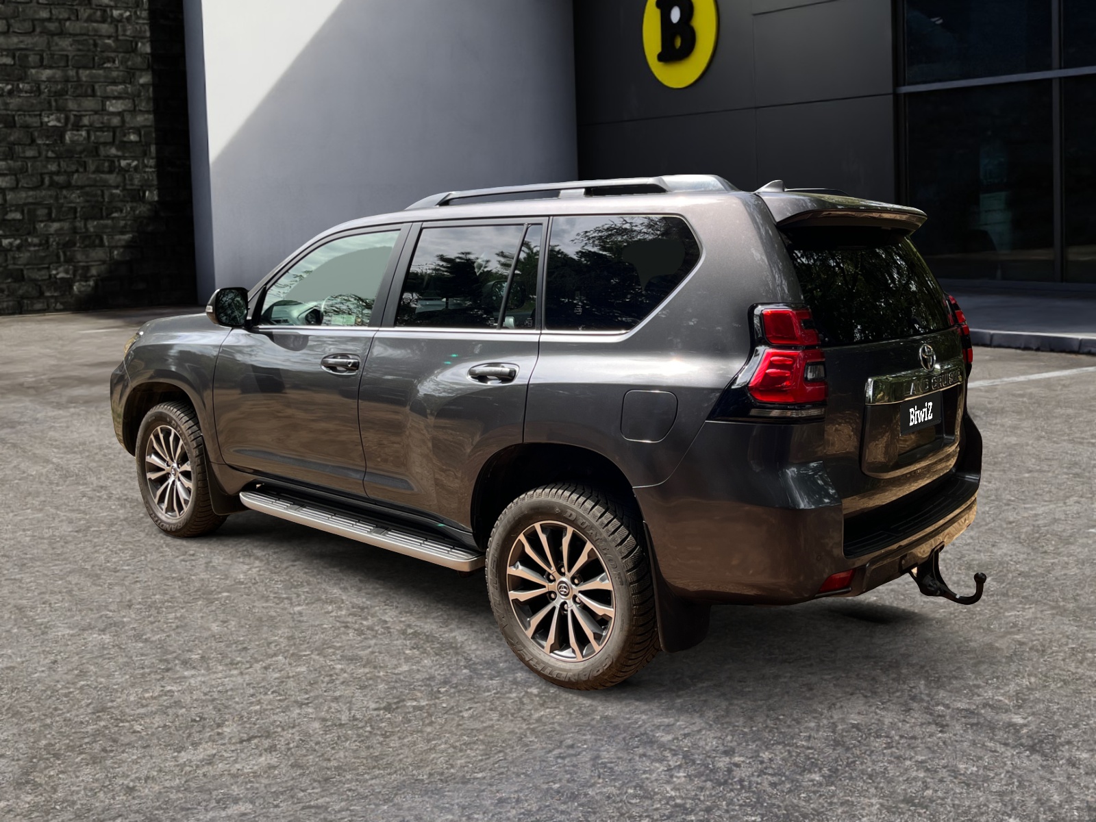 Toyota Land Cruiser 2