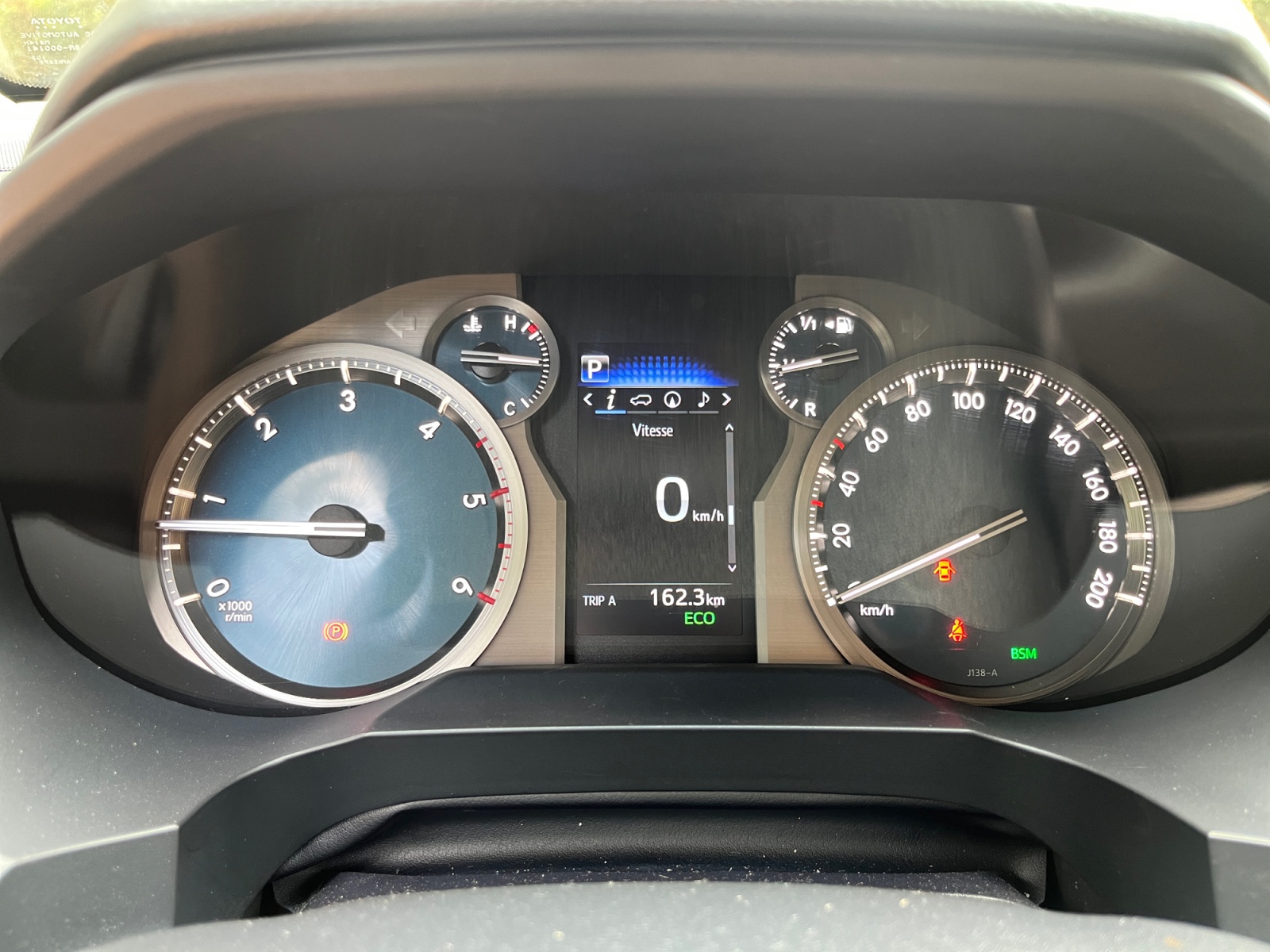 Toyota Land Cruiser 16