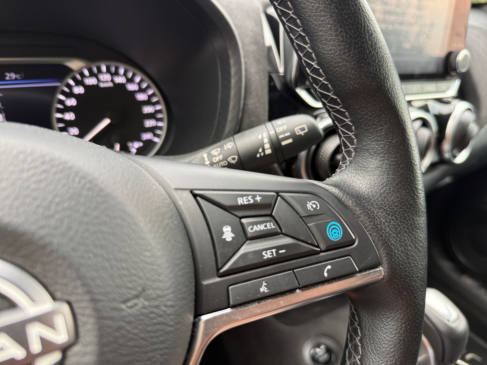 Nissan Juke 20