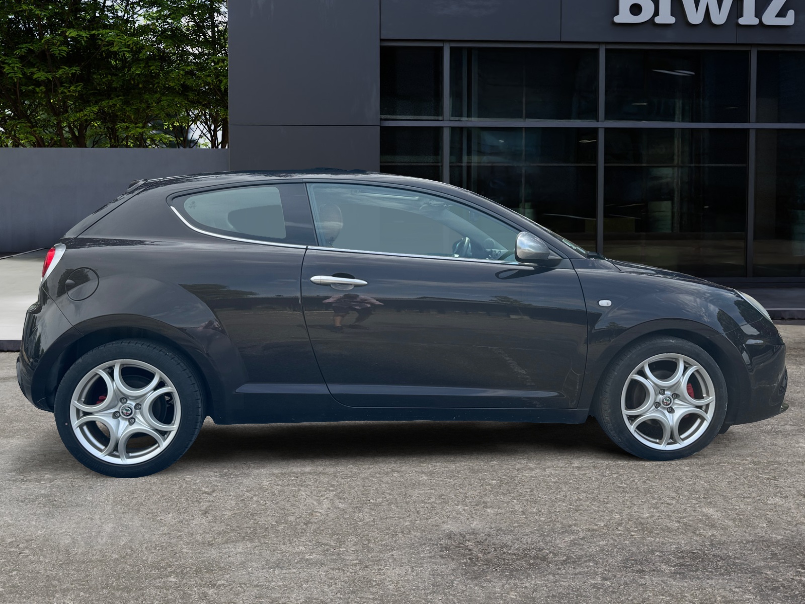 Alfa Romeo Mito 5