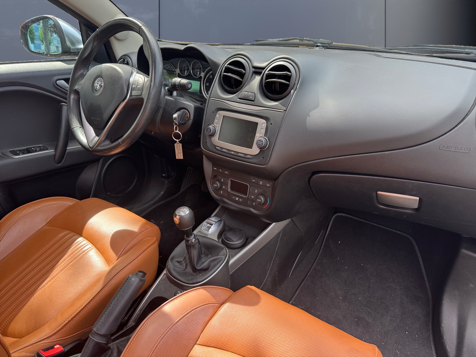 Alfa Romeo Mito 12