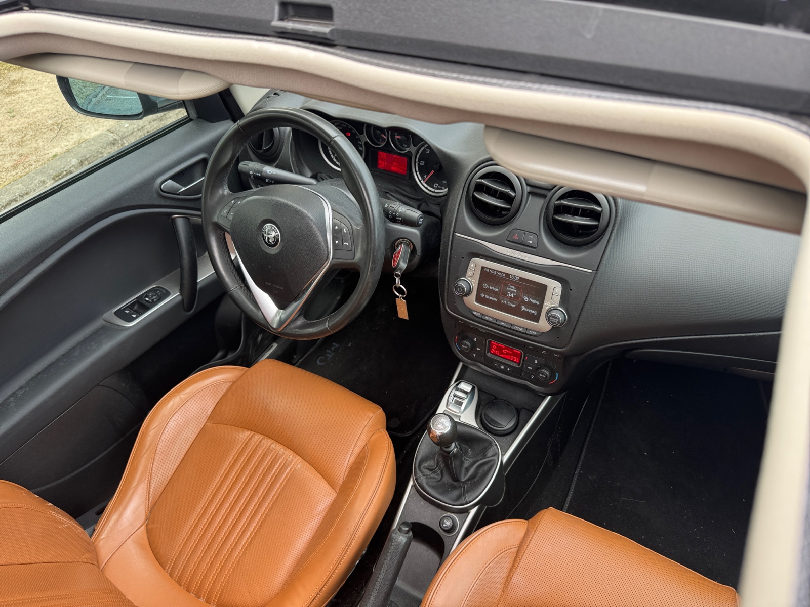 Alfa Romeo Mito 28