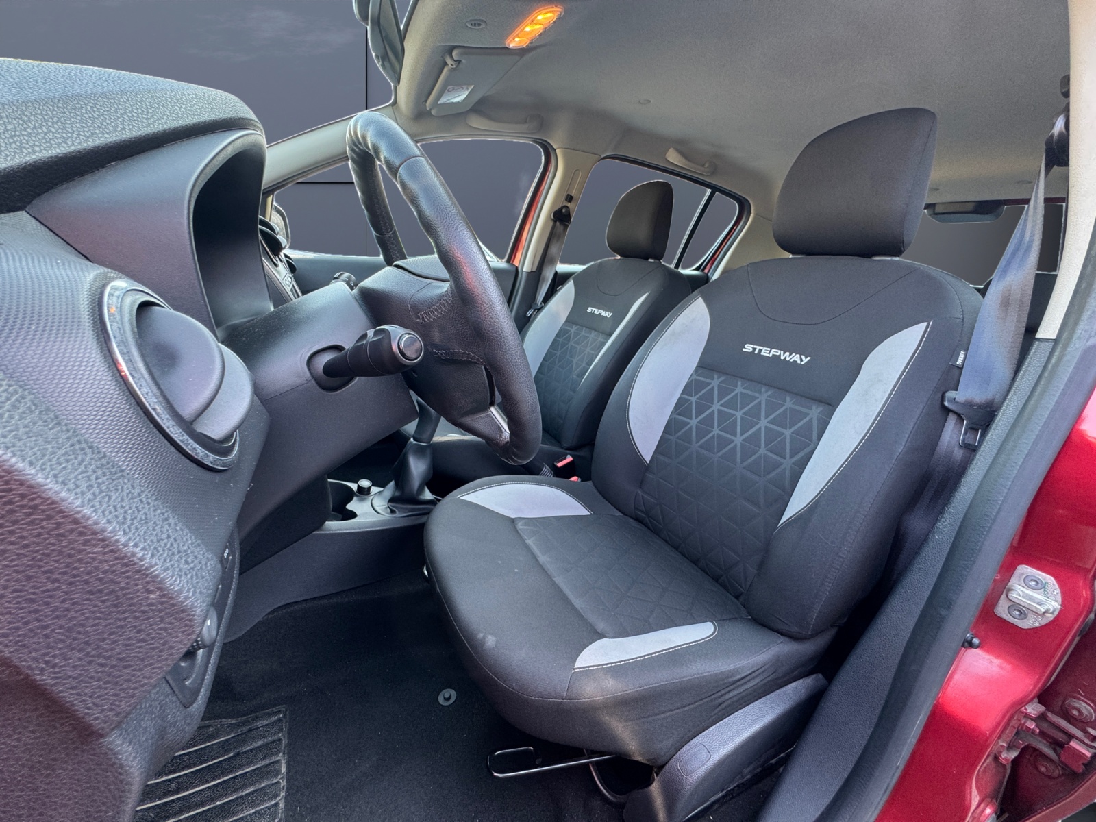 Dacia Sandero 9