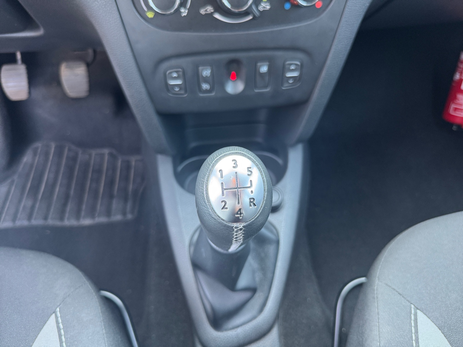 Dacia Sandero 26