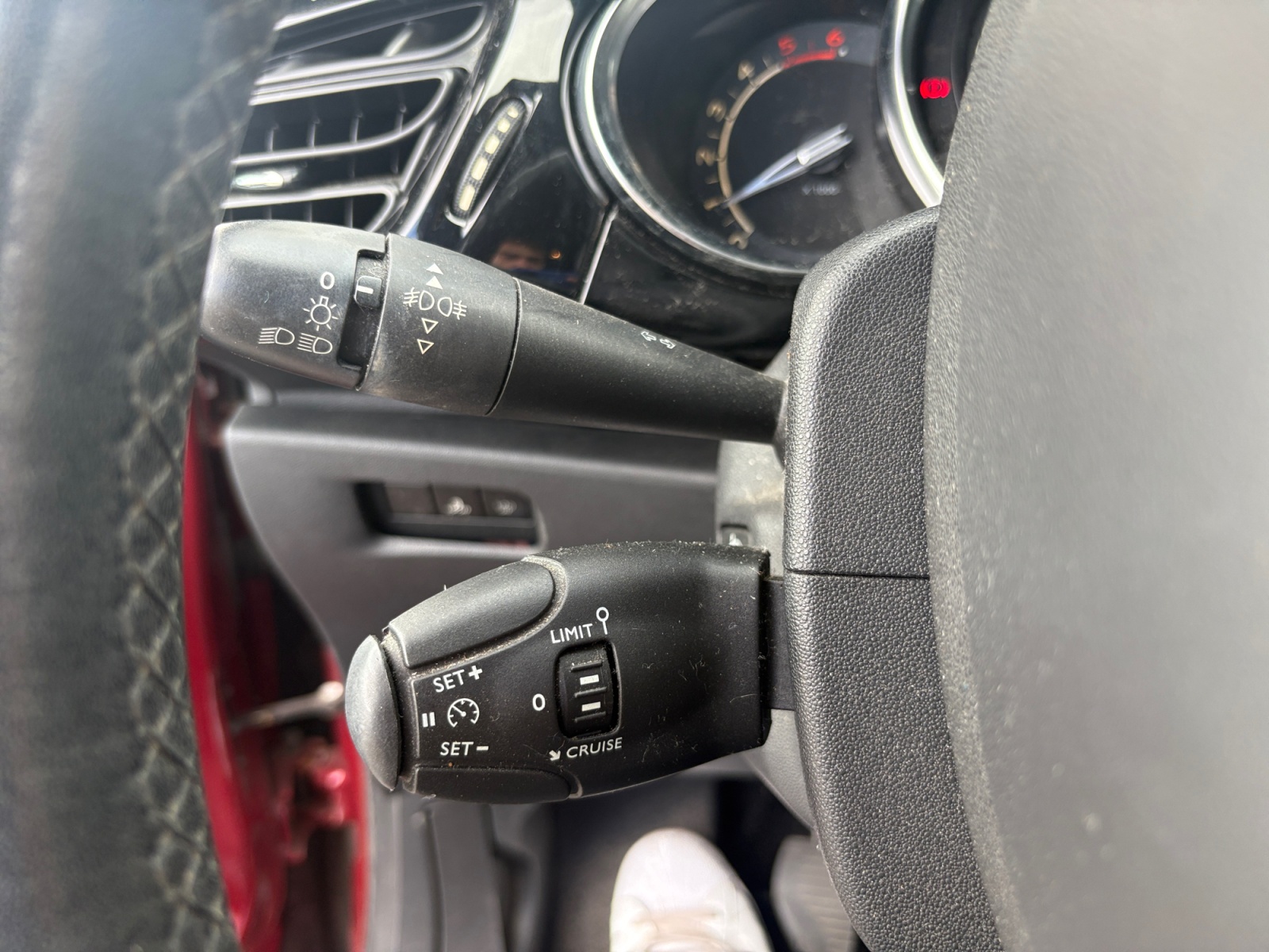 Ds Automobiles Ds3 18