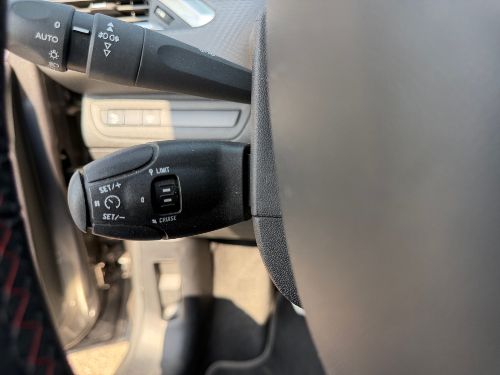 Peugeot 208 19
