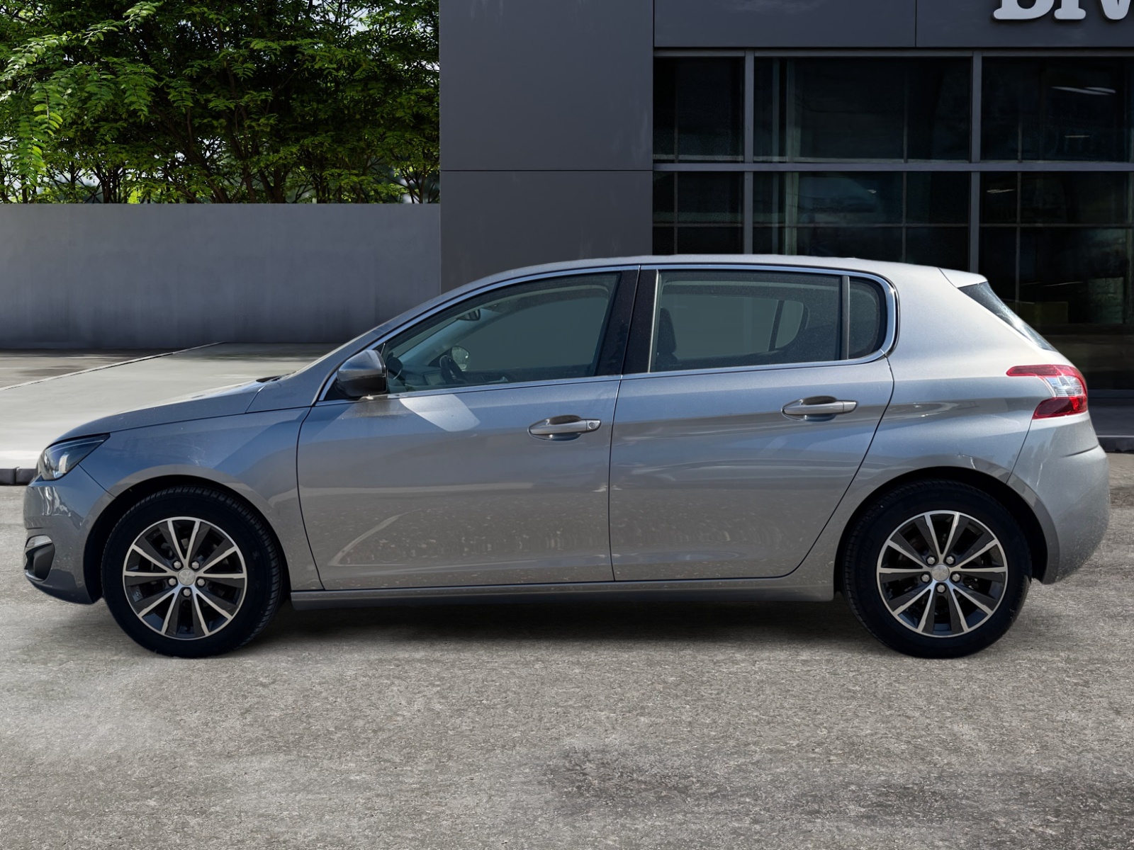 Peugeot 308 1