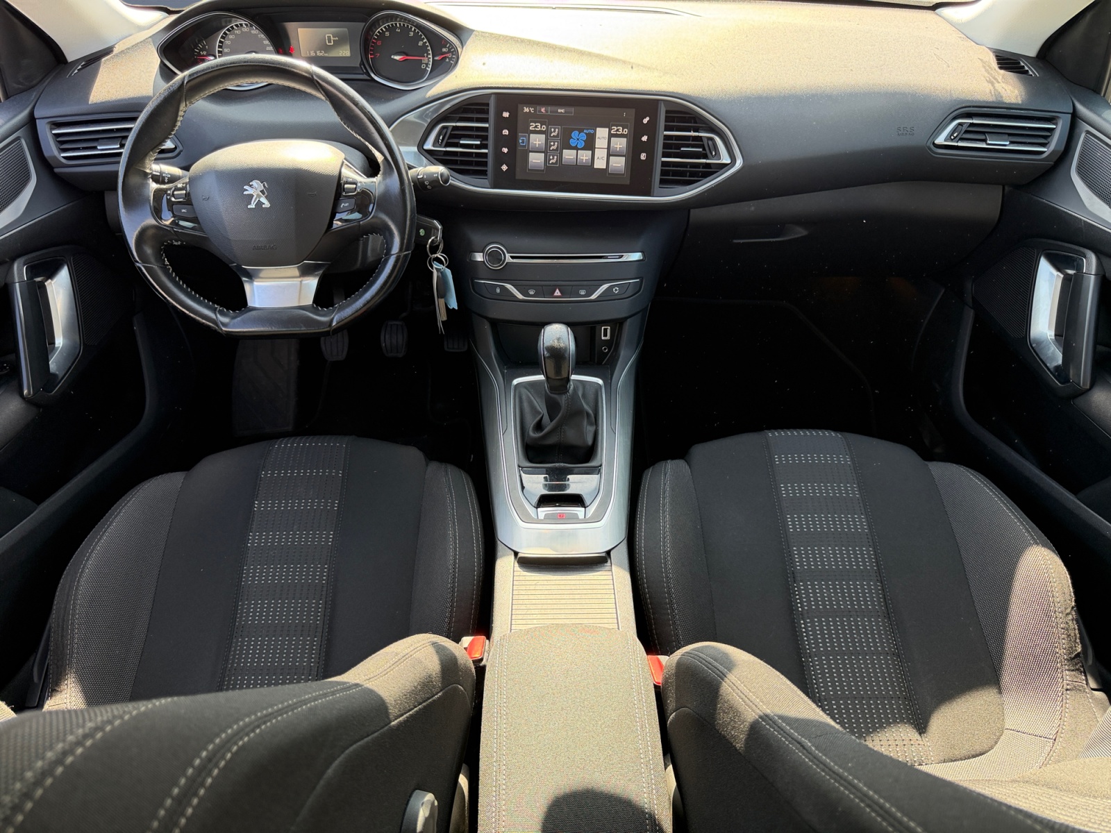Peugeot 308 14