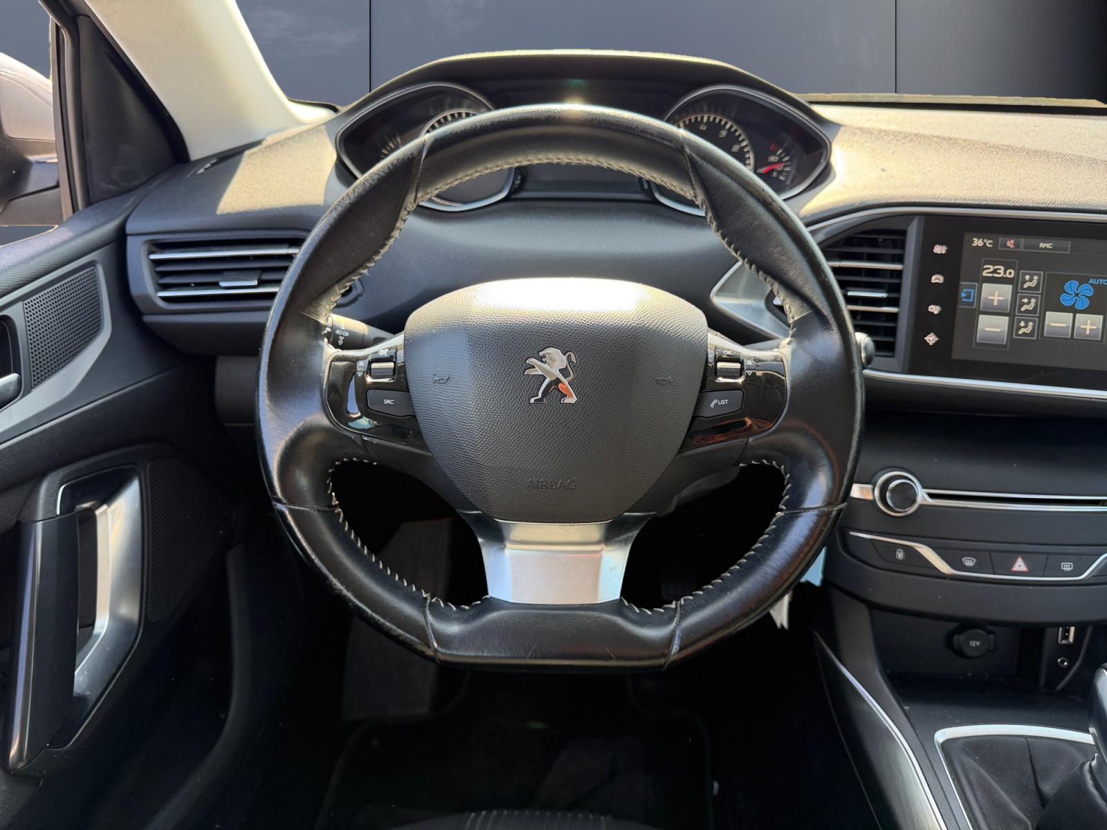 Peugeot 308 15