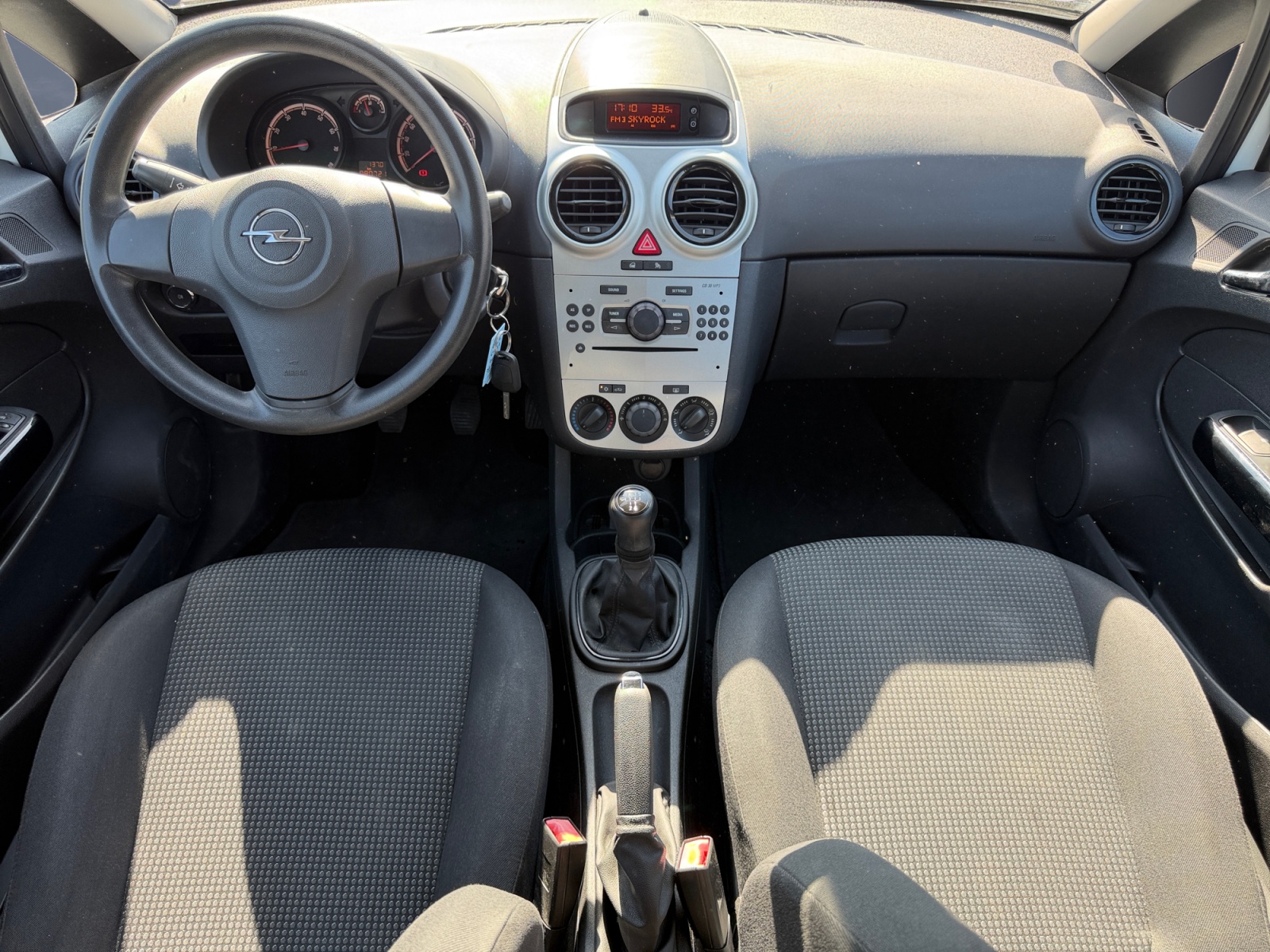 Opel Corsa 14
