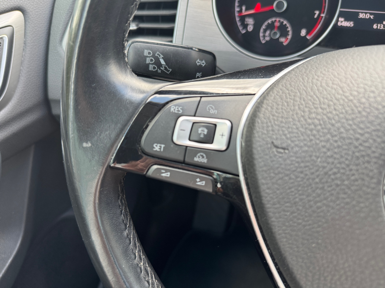 Volkswagen Golf Sportsvan 26