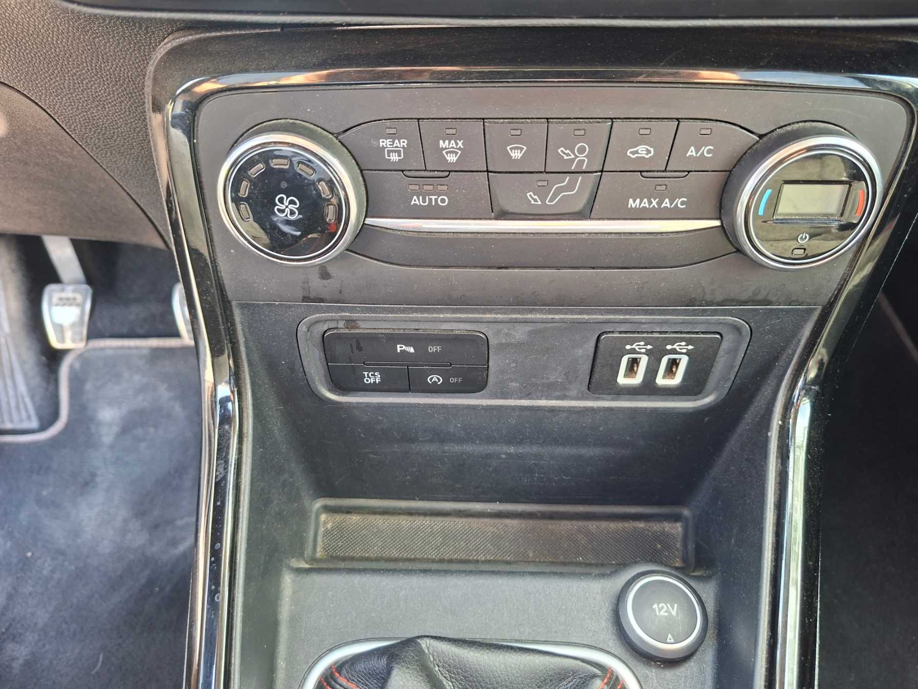 Ford Ecosport 21