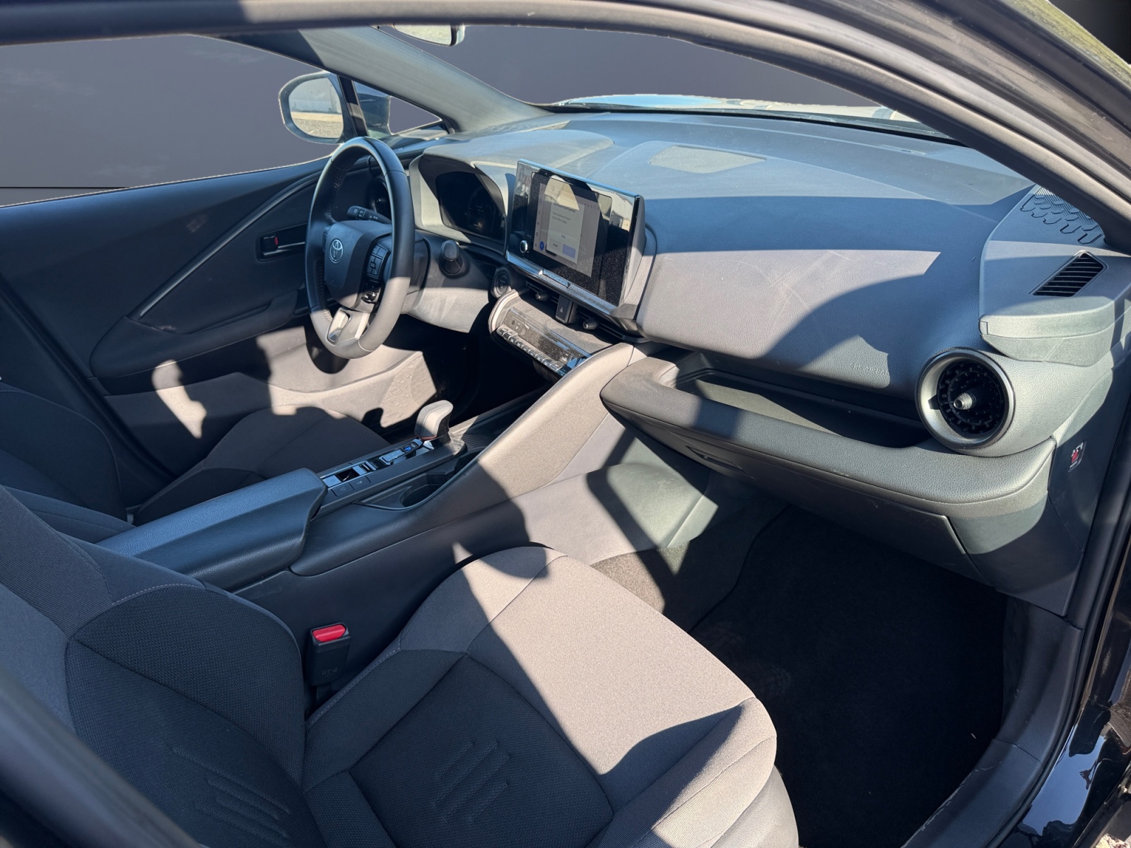 Toyota C-Hr 12