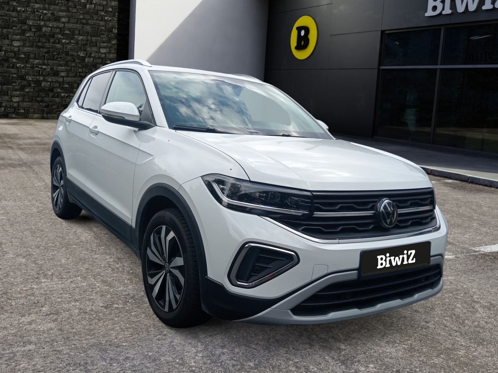 Volkswagen T-Cross 8
