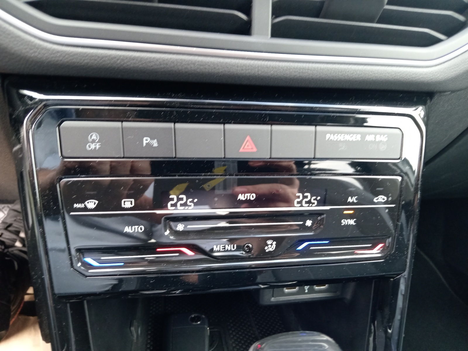 Volkswagen T-Cross 21