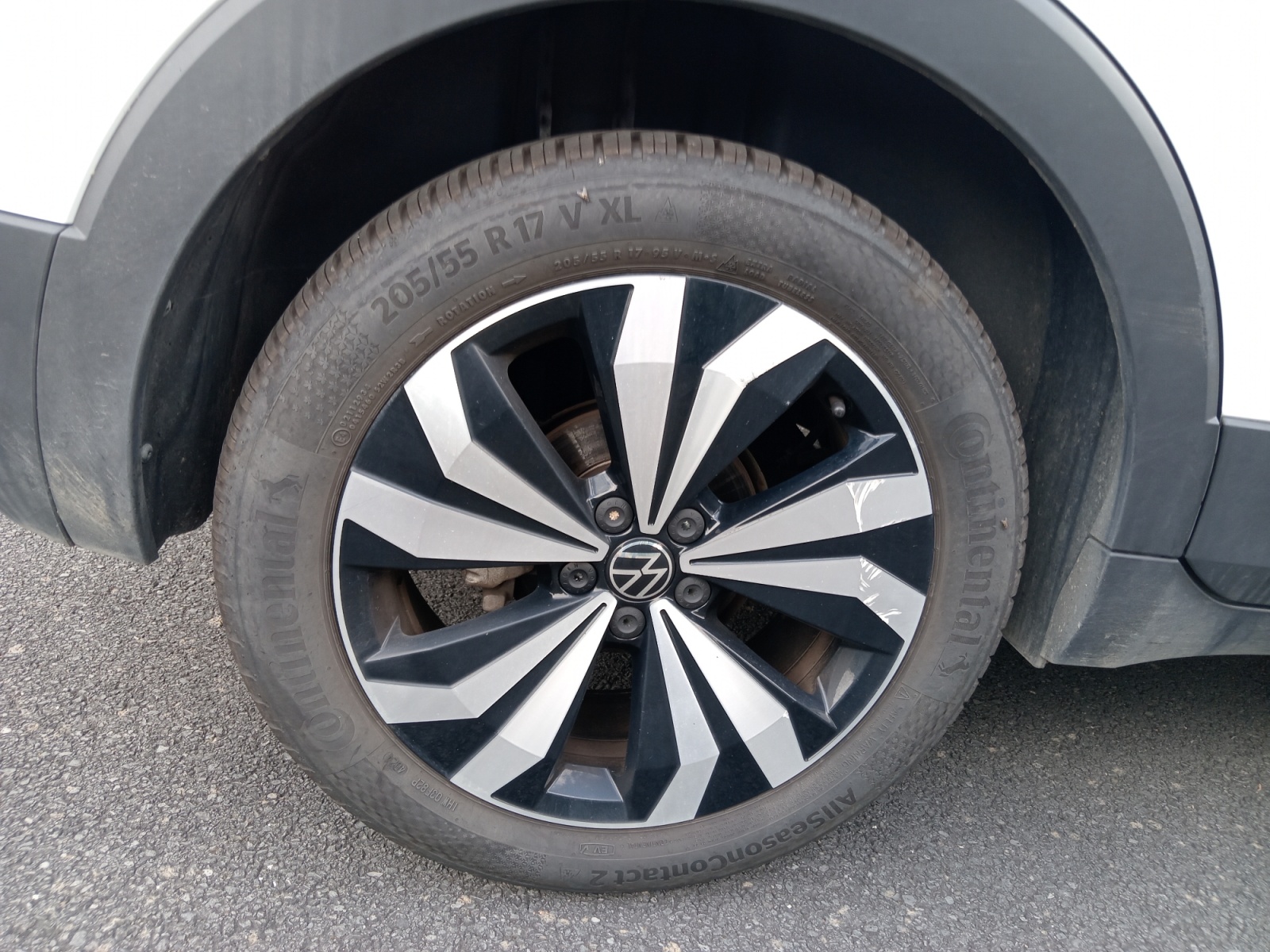 Volkswagen T-Cross 33